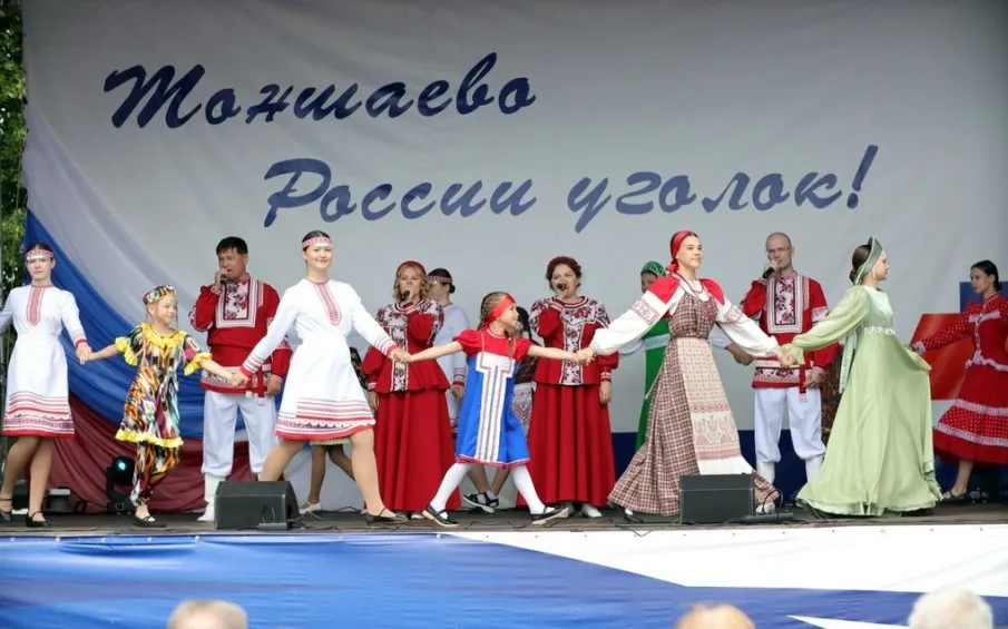 Цвети и пой, поселок наш родной!