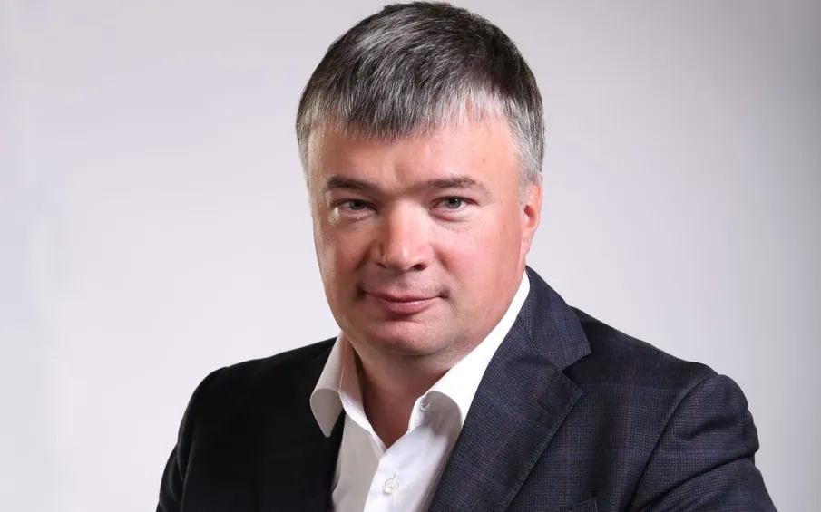 Поздравление с Днем социального работника от депутата Государственной Думы ФС РФ Артема Кавинова